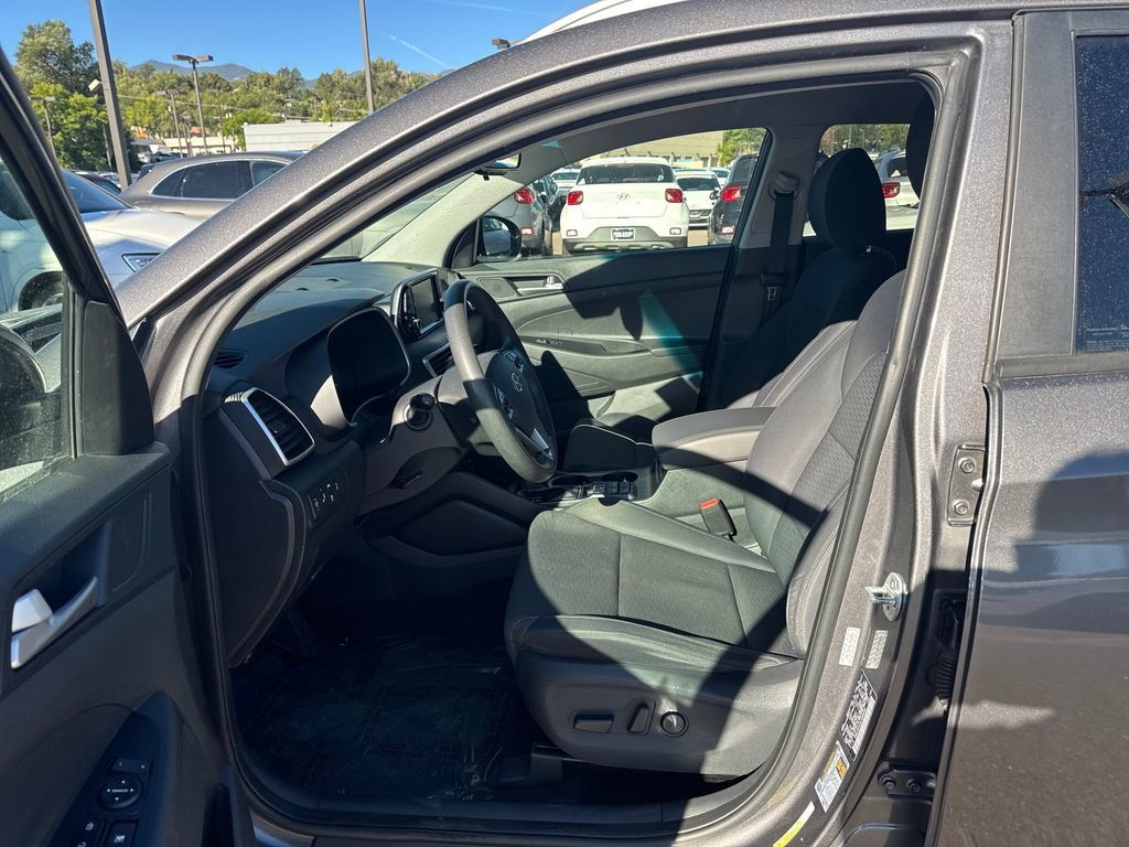 Used 2020 Hyundai Tucson Value AWD/4WD image 10