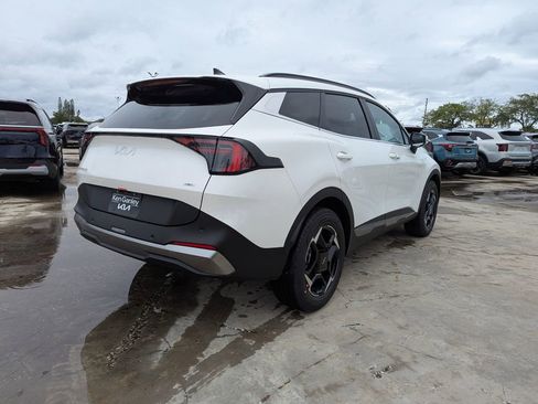 New 2026 Kia Sportage EX AWD/4WD image 8