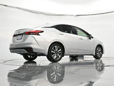 New 2025 Nissan Versa SV w/ Trunk Package FWD image 38