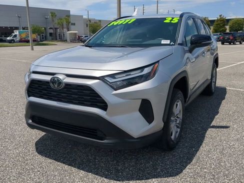 Certified 2025 Toyota RAV4 XLE AWD/4WD image 8
