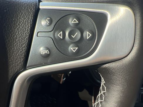 Used 2016 GMC Sierra 2500 SLT w/ Duramax Plus Package image 19