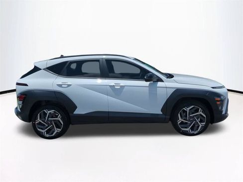 New 2026 Hyundai Kona SEL Premium FWD image 4