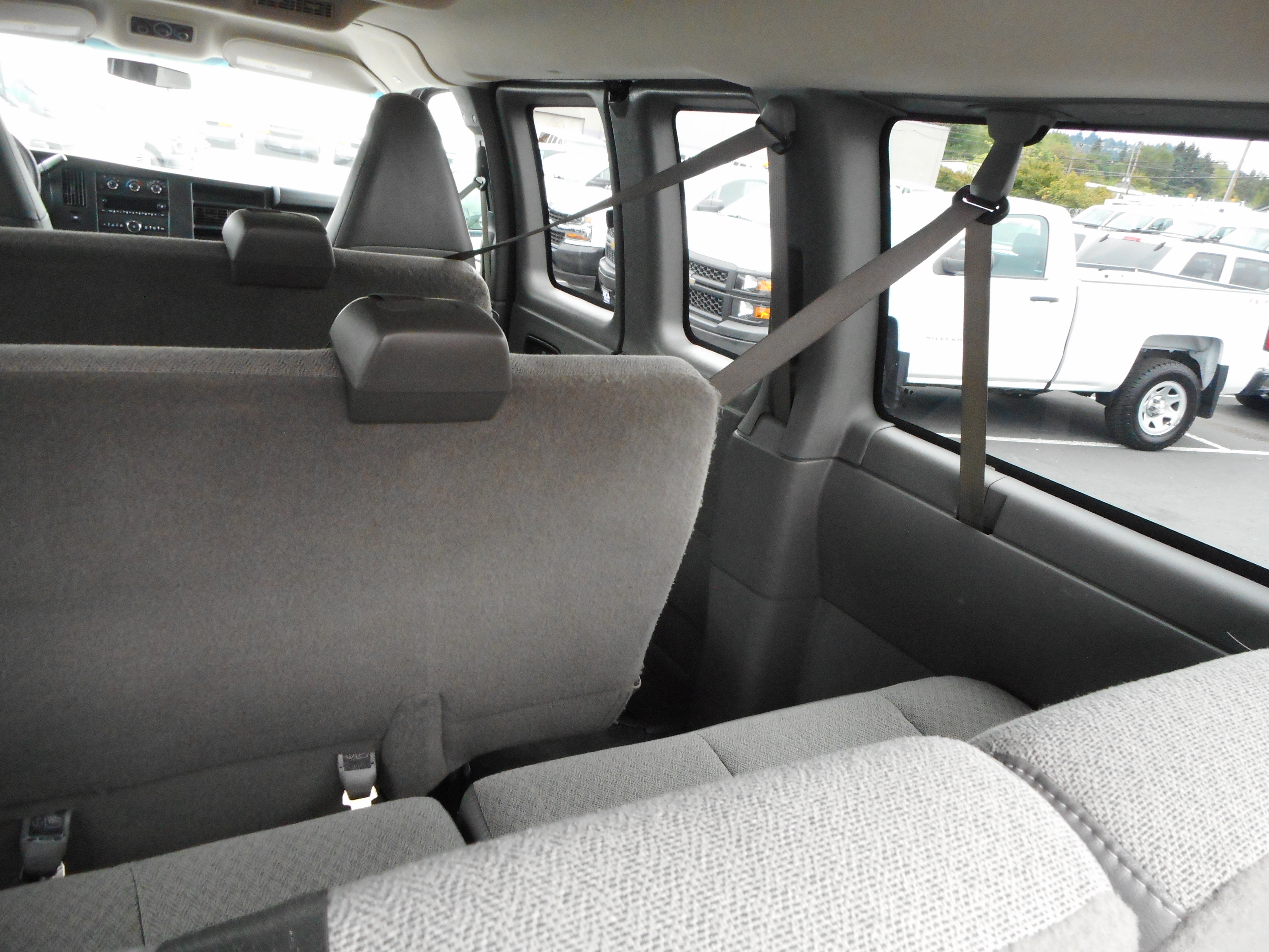 Used 2017 Chevrolet Express 3500 LT w/ LT Preferred Equipment Group RWD image 20