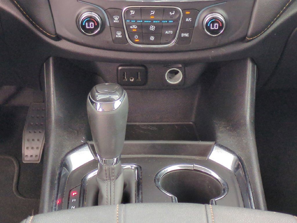 Used 2020 Chevrolet Traverse LS FWD image 21