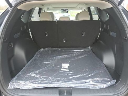 New 2026 Hyundai Tucson Limited FWD image 23