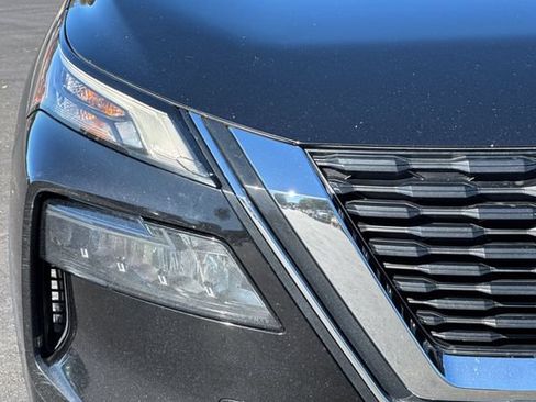 Used 2021 Nissan Rogue S AWD/4WD image 45