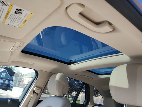 Used 2018 Mercedes-Benz GLC 300 image 17