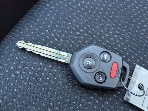 Used 2016 Subaru Legacy 2.5i Premium image 31