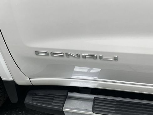Used 2020 GMC Sierra 1500 Denali AWD/4WD image 39