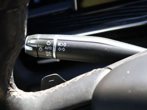 Used 2021 Cadillac Escalade Sport w/ Driver Assist Tech Package image 41