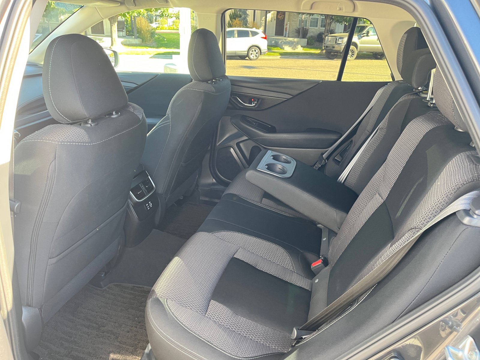 Certified 2024 Subaru Outback Premium AWD/4WD image 17