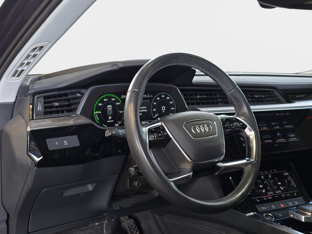 Used 2024 Audi Q8 e-tron Premium AWD/4WD image 17