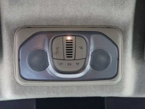 Used 2023 RAM ProMaster 2500 FWD image 15