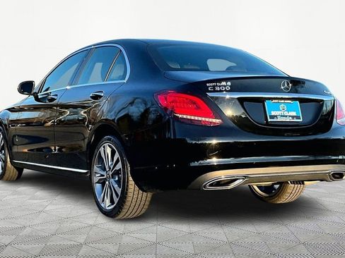 Used 2019 Mercedes-Benz C 300 4MATIC Sedan image 4