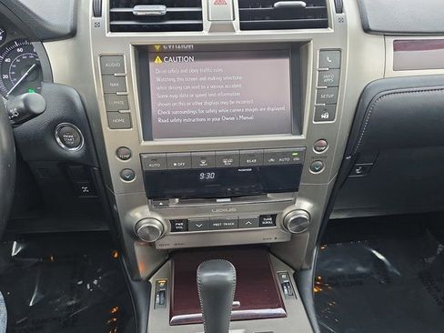 Used 2017 Lexus GX 460 Premium AWD/4WD image 21