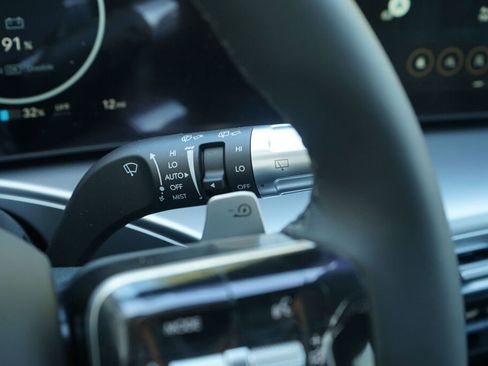 New 2026 Hyundai Ioniq 9 SE image 15