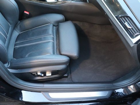 Used 2019 BMW 530i w/ Convenience Package image 43