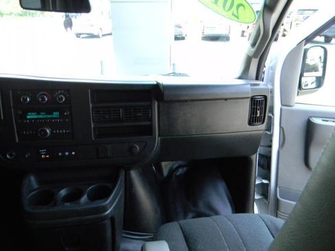 Used 2019 Chevrolet Express 2500 w/ Driver Convenience Package RWD image 17