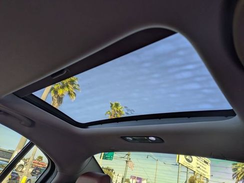 Used 2021 Alfa Romeo Giulia Ti w/ Nero Edizione image 25