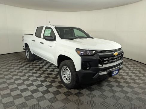 New 2025 Chevrolet Colorado W/T w/ Advanced Trailering Package image 5