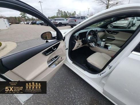 Used 2024 Mercedes-Benz C 300 Sedan image 54