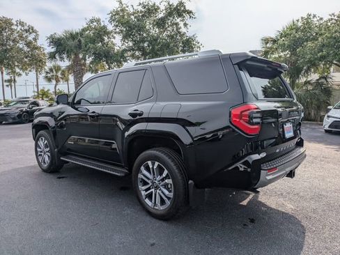 Used 2025 Toyota 4Runner Limited w/ Tow Technology Package AWD/4WD image 6