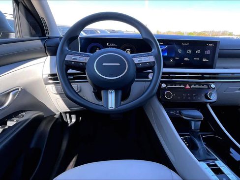 Certified 2026 Hyundai Tucson SEL image 6