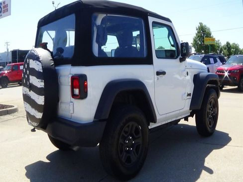 Used 2024 Jeep Wrangler Sport AWD/4WD image 6