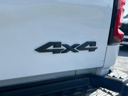 New 2025 RAM 2500 Tradesman w/ Bed Convenience Group image 18