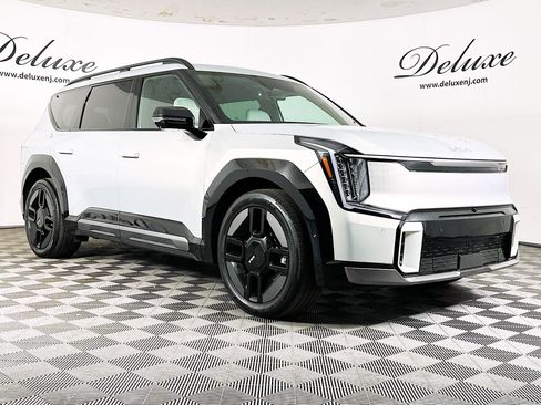 Used 2024 Kia EV9 GT-Line AWD/4WD image 1