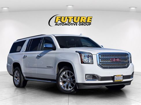 Used 2016 GMC Yukon XL SLE w/ HD Trailering Package image 1