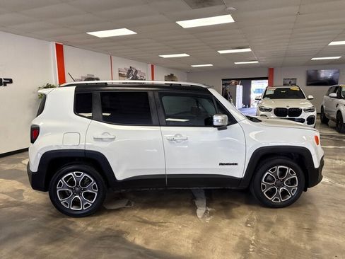 Used 2016 Jeep Renegade Limited image 8