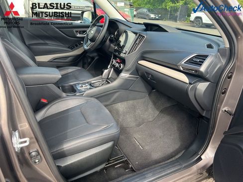 Used 2024 Subaru Forester Limited AWD/4WD image 35