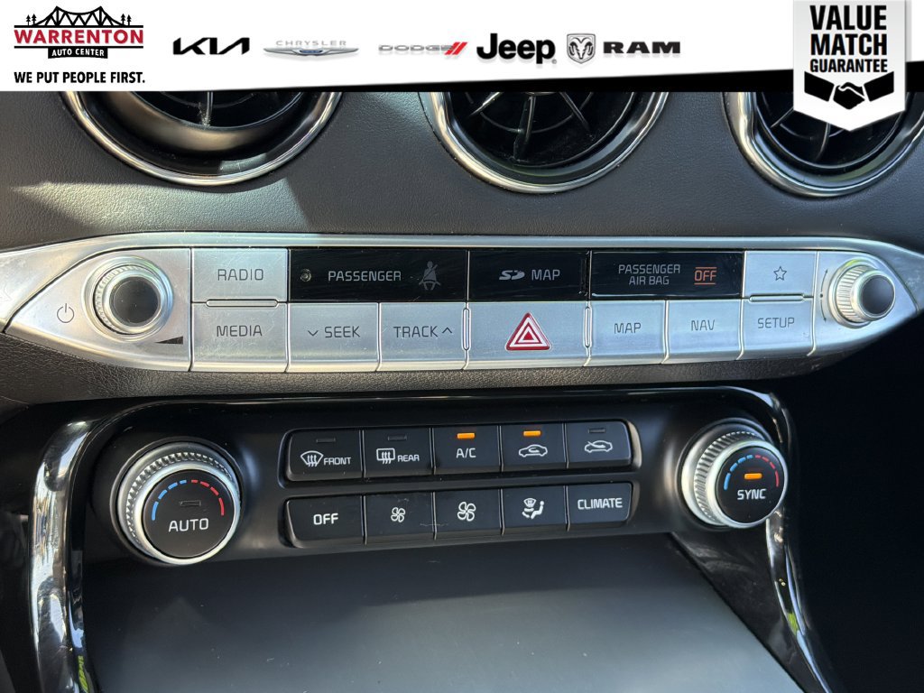 Used 2019 Kia Stinger GT2 AWD/4WD image 25