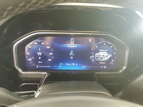 New 2026 Chevrolet Silverado 2500 LT image 24