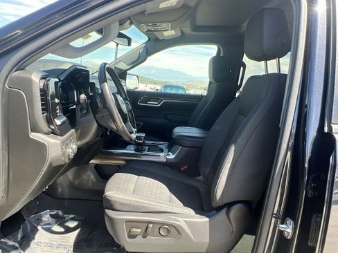 Used 2023 Chevrolet Silverado 1500 RST w/ Z71 Off-Road Package image 18