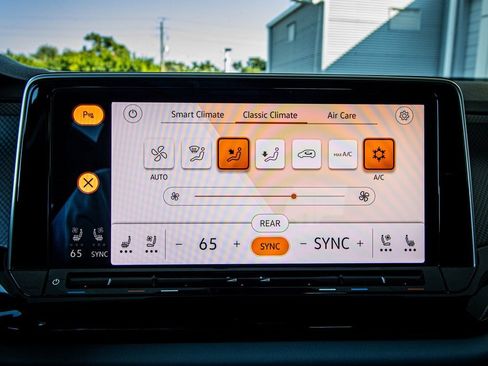 New 2026 Volkswagen Atlas Peak Edition image 40