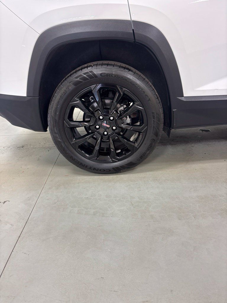 Used 2026 GMC Terrain Elevation w/ Elevation Premium Package FWD image 29