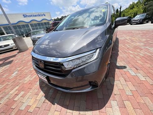 Certified 2022 Honda Odyssey Touring image 26