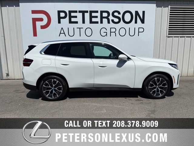 Used 2026 BMW X3 xDrive30i w/ Premium Package AWD/4WD image 2