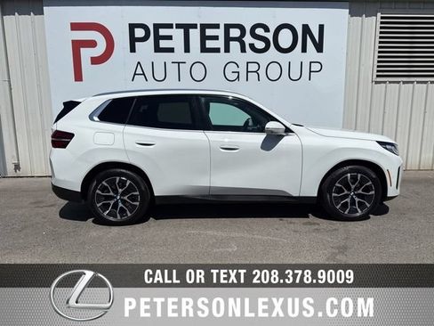 Used 2026 BMW X3 xDrive30i w/ Premium Package AWD/4WD image 2