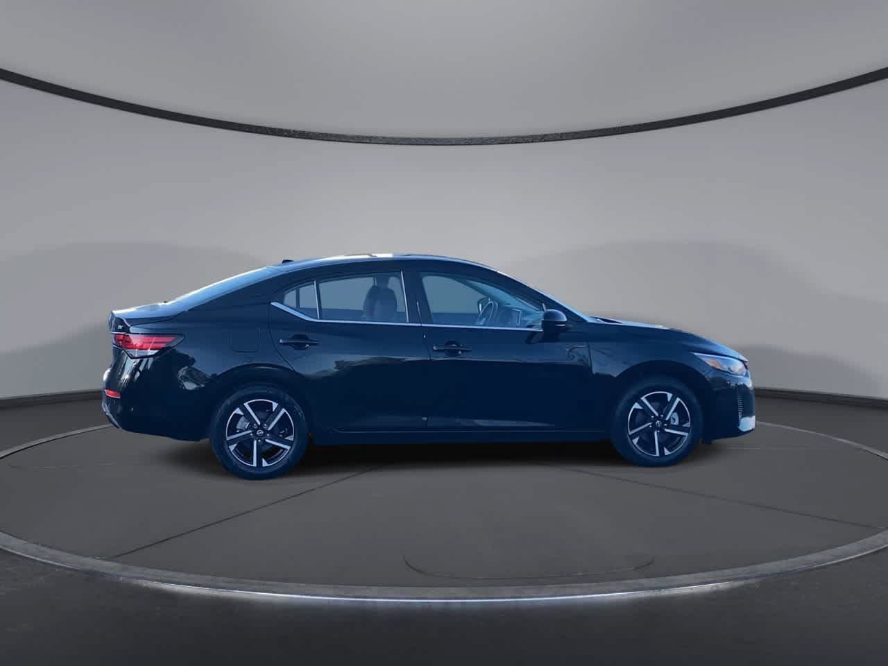 Used 2024 Nissan Sentra SV FWD image 6