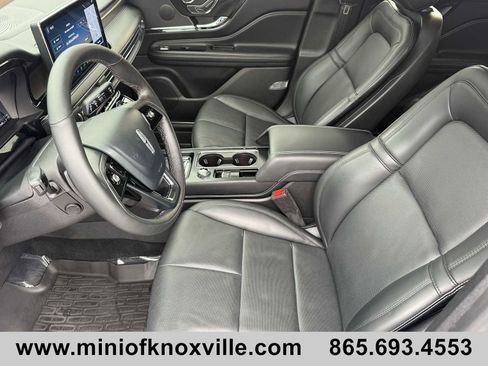 Used 2025 Lincoln Corsair Grand Touring w/ Equipment Group 301A image 10