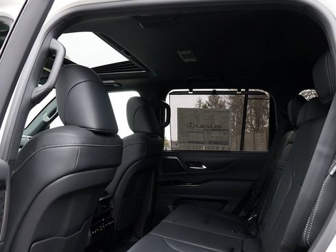 New 2026 Lexus LX 600 4WD w/ Premium Package image 14