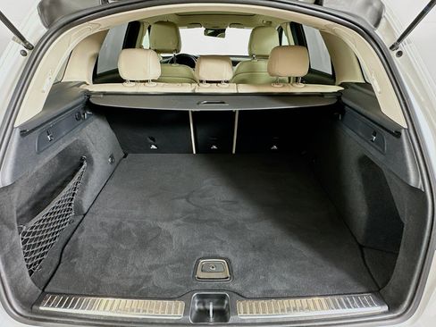 Used 2022 Mercedes-Benz GLC 300 GLC 300 w/ Premium Package Lite image 30