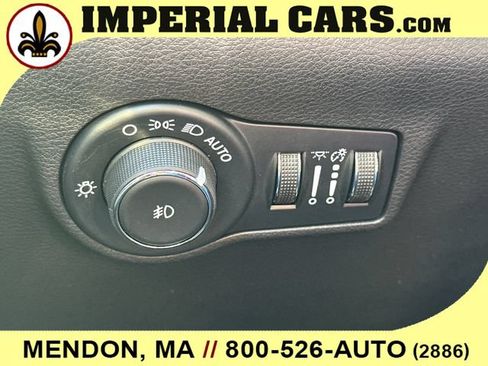 New 2026 Jeep Compass Limited w/ Sun, Sound & Navigation Group AWD/4WD image 24