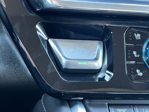 Used 2024 GMC Sierra 2500 Denali w/ Denali Reserve Package image 22