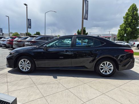 Used 2026 Toyota Camry LE FWD image 9