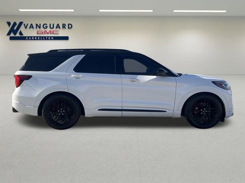 Used 2025 Ford Explorer ST w/ Sun And Sound Package image 8