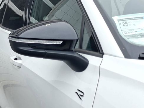 New 2026 Volkswagen Tiguan SE R-Line AWD/4WD image 6